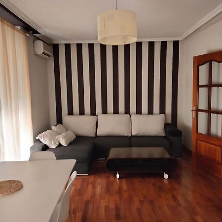 Delsan Apartment ลีนาเรส ภายนอก รูปภาพ
